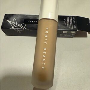 Fenty Beauty Foundation - Tan